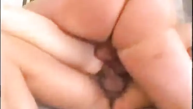 Sexy Girl gets fucked hard(Anika Fox)