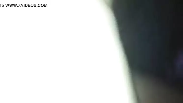 Dandole por el culo a mi esposa