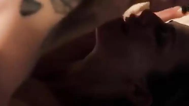 Hotel Desire  -  So Romantic