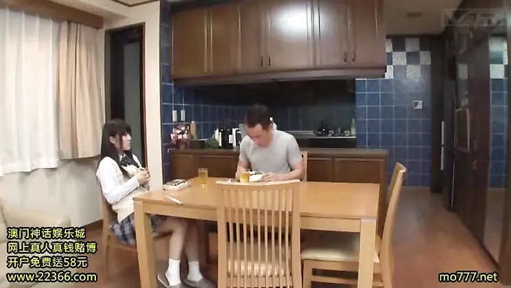 VRTM-243 I Want To Rub Because I At One Time!Let My Brother Drink Hiding The Sleeping Pills To Deca-ass Sister Of School Girls That Too Much Development, Many Times To Enjoy The Plump Ass Dream Cum!