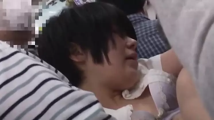 NHDTA-995 Women Who Are Disoriented And Disarrayed In A Humiliation Position That Hugs A Pervert Molest, Despite Being Molested