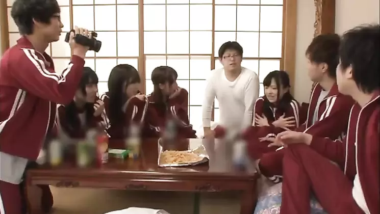 AP-438 Forced To Take A Class Mate On A School Excursion And Make It Drunk And A Violent Video That Everyone Else Cummed