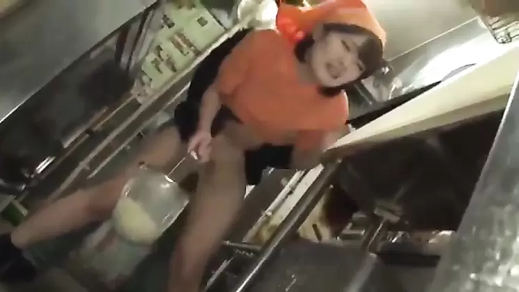 NHDTA-677 -PART 2- Batting Center Out Byte Daughter 11 In Five Stores All Spree Feel While Flushing The Face During The Service