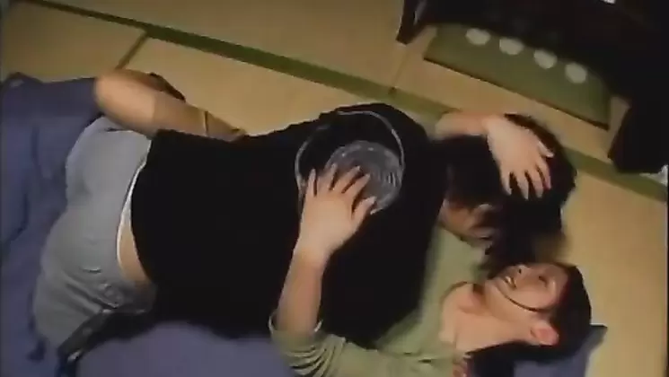 japanese stepmom doing hotboy