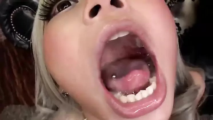 MVSD-346 Gokkin GAL Paradise - Black Skin Bitch Age Age First