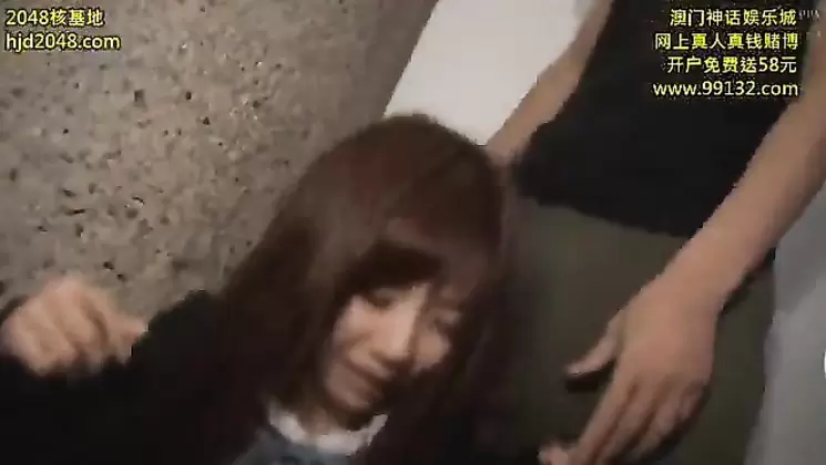 AP-528 Learning Cram School Elevator Uniforms Riot