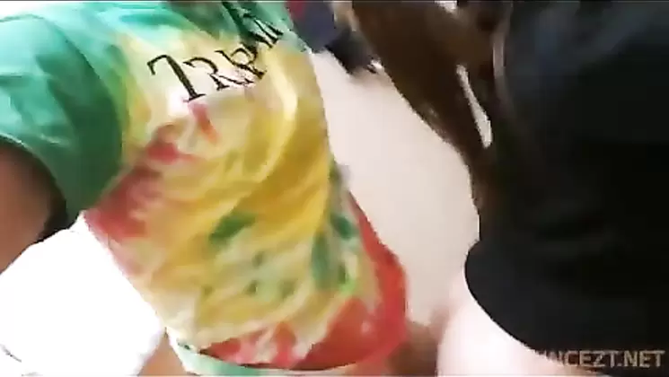 REAL Bro-Sis Dressing Room