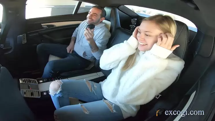 Amber Moore & Lena Ashworth 3way