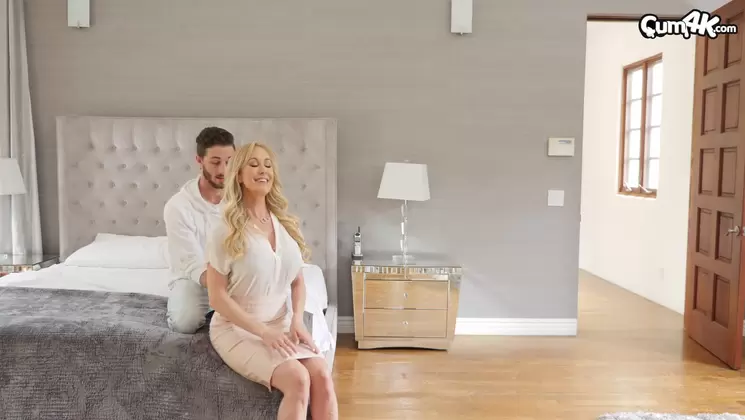 Stepmom’s cum filled massage