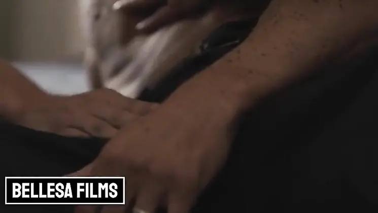 F5-Tempting Hot Sexy Married Girlfriend