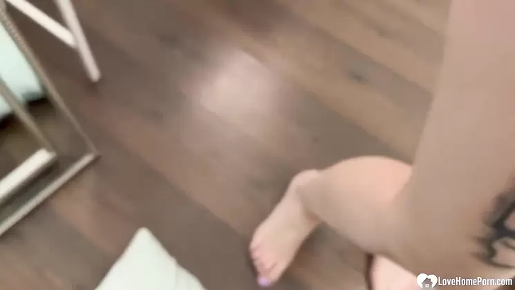 Super hot blondie sucking boyfriends dick