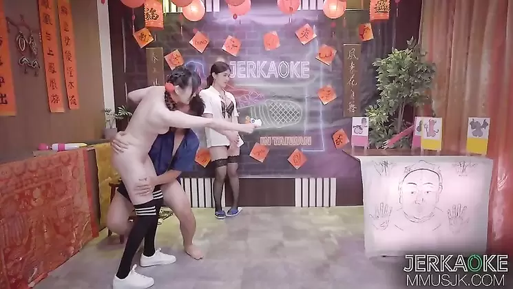 Jerkaoke 22 11 07 Nan Chiang Yun And Lai Yun Xi Christina
