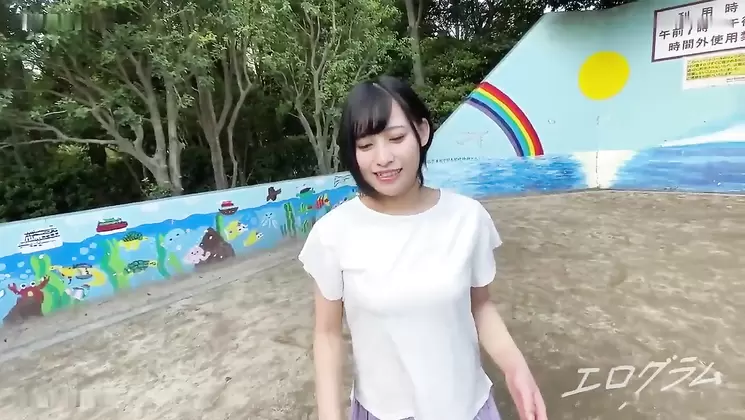 [Leaked] G-cup tits dribbling, former basketball team captain college student (21), big tits big ass