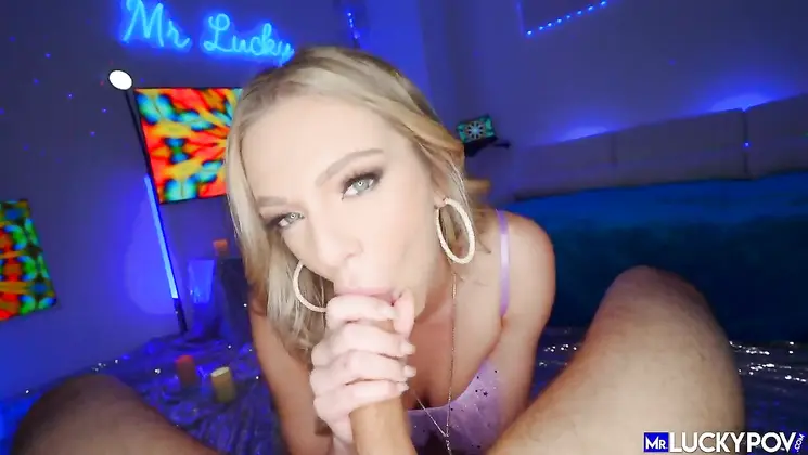 Tiffany Watson - Squirting Screamer Gets Soaked