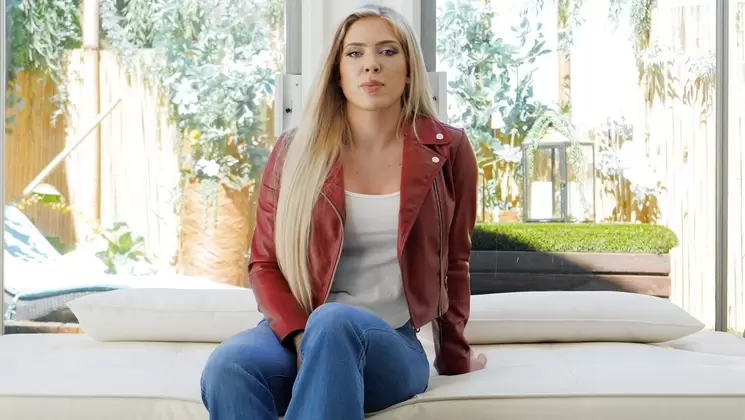 Casting Couch HD: Christina Goergous Blonde on PornVe