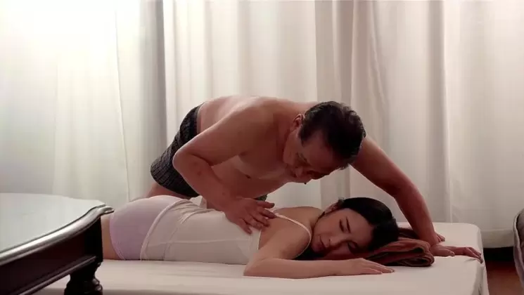 "I'm Sorry You ..." It's Been Seeded And Vaginal Cum Shot By My Father-in-law On