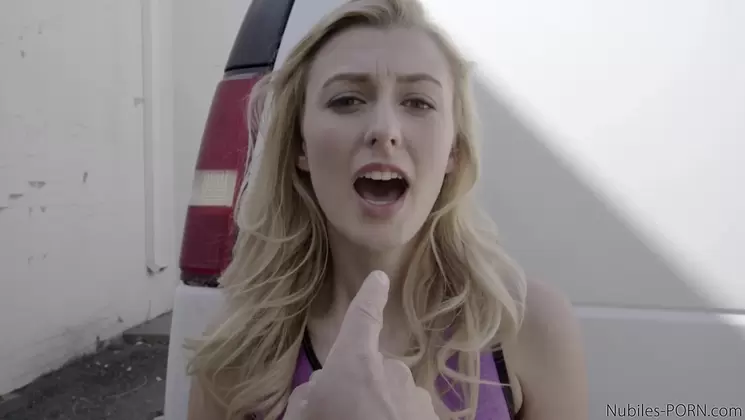 Bounty hunters Alexa Grace