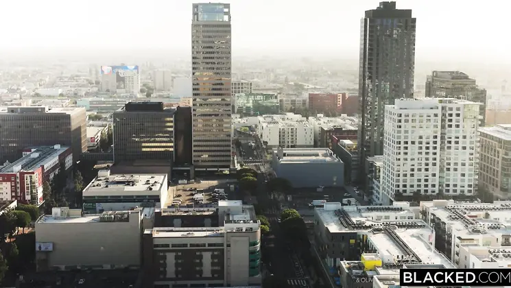 Size Queen Kendra Sunderland Needs A Real BBC