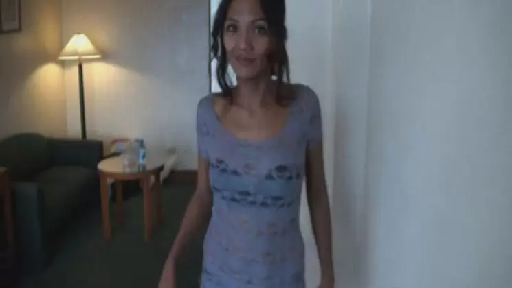 Yen - Cock-loving Cougar - 4-min clip