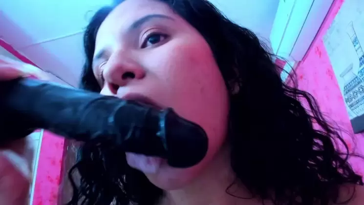 ErikaHill sexy brunette sucking black dildo