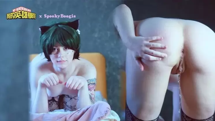 Horny Izuku Midoriya plays with her pussy and ass until squirt Teen Cosplay...