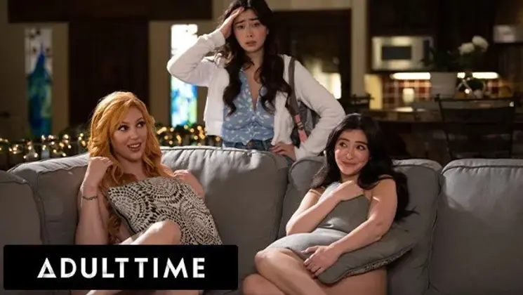 Horny Stepmom Lauren Phillips Caught Fucking Stepdaughter's Bully! Wild Lesbi...