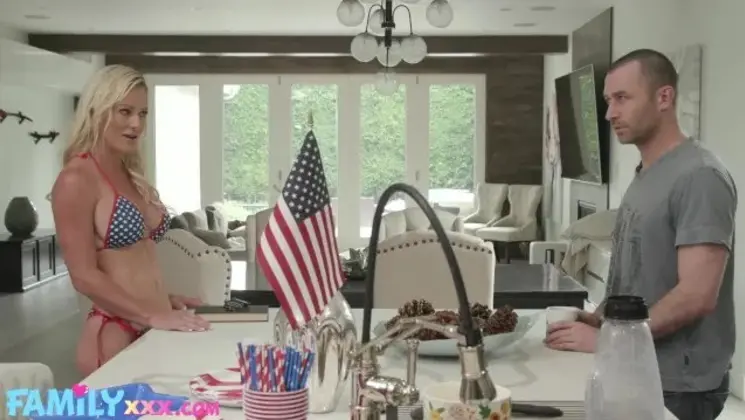 Horny Big Tits Stepmom Gets 4th of July Fireworks in Her Pussy (Sydney Hail)