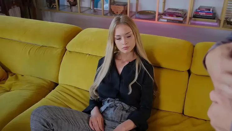 Free Nympho Newcomer Made to Be in the Middle of Two Cocks Gp1529