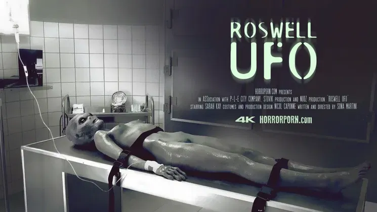 HORROR PORN: Roswell UFO