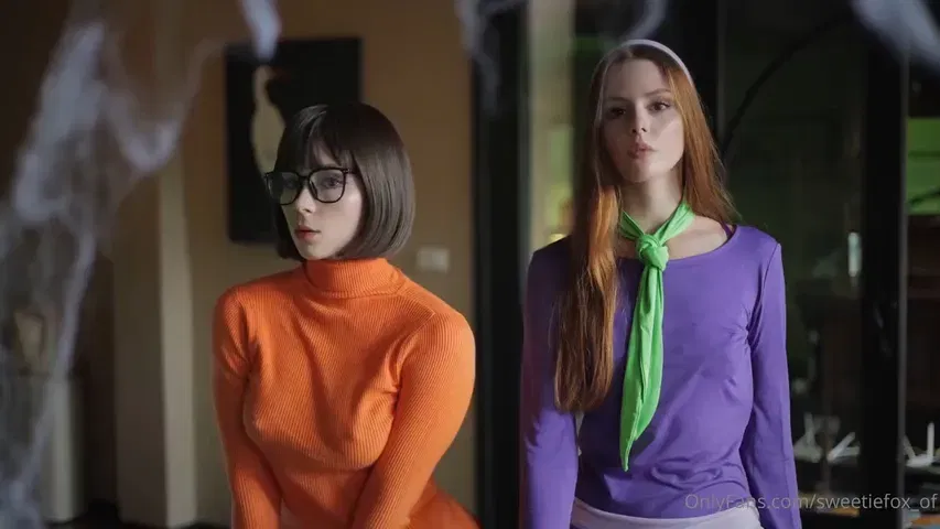 Sweetie Fox y Arina Fox Cosplay
