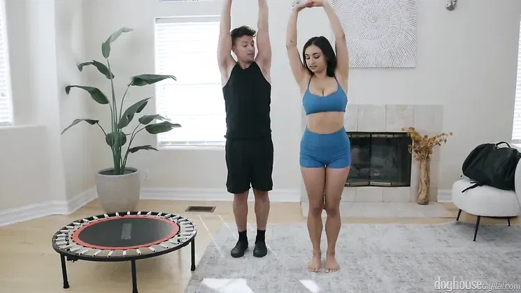 Hailey Rose - Play with her Tits