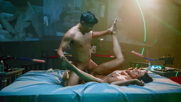 Stepmommy is anal fucked back to reality