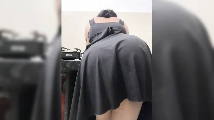 Watch Aarohi's Indian lesbian friend strip & squirt while playing with toys