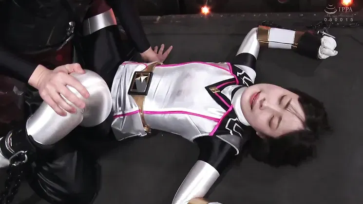 GHNU-75 Shadow God Squadron Seininger Seinin White Natural Mizuki