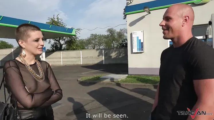 Lena Reunion Take Van