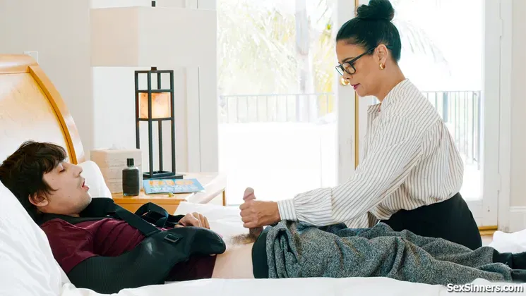 Teacher gives student a HELPING HANDjob