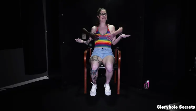 Inked Babe Gives Many Blowjobs At The Gloryhole