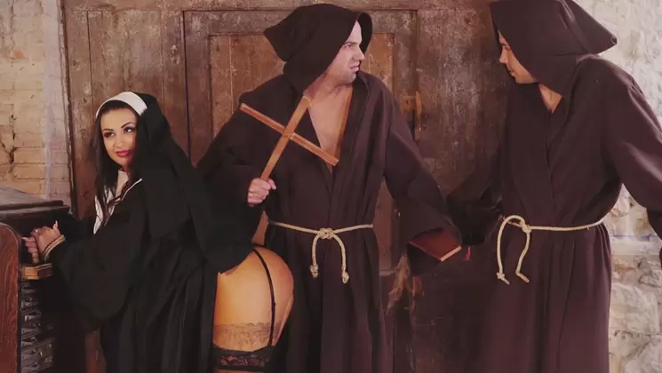 Porn Babe Turned Nun can't get out of the Loop!