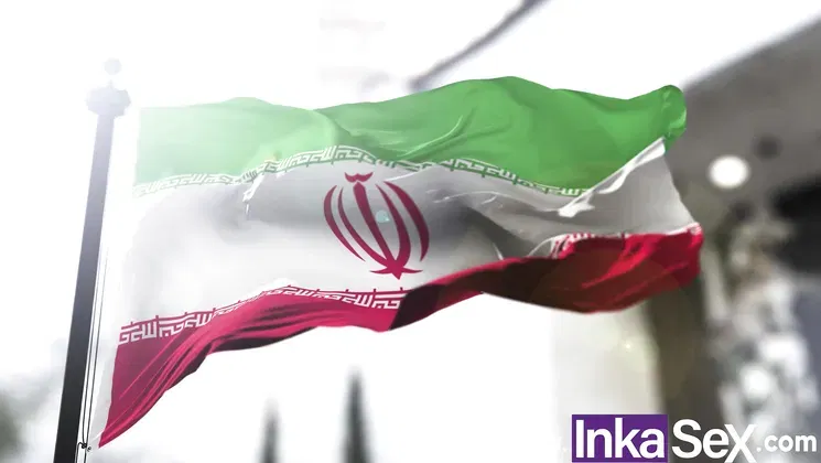 Donald Trump and Elon Musk fuck Latina immigrants.