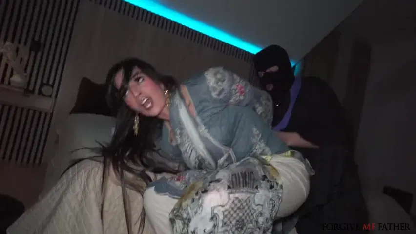 Aaliyah Yasin, Pakistani Princess, gets paid to fuck and suck hard in hardcore fantasy