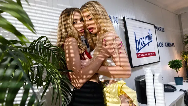 Want to suck my tgirl cock while we wait