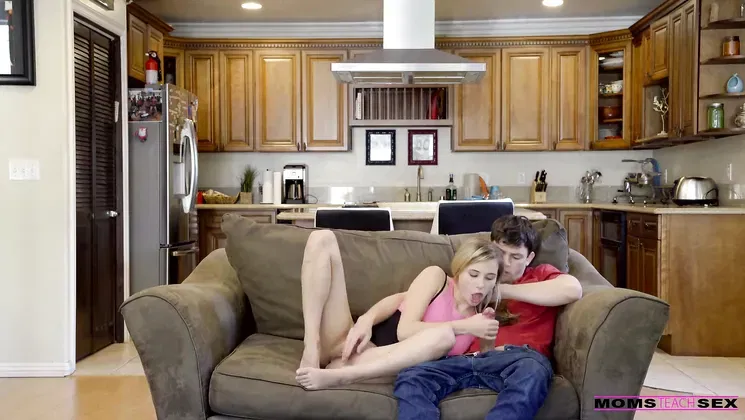 Watch Carolina Sweets get drilled hard in a hot MILF threesome in car