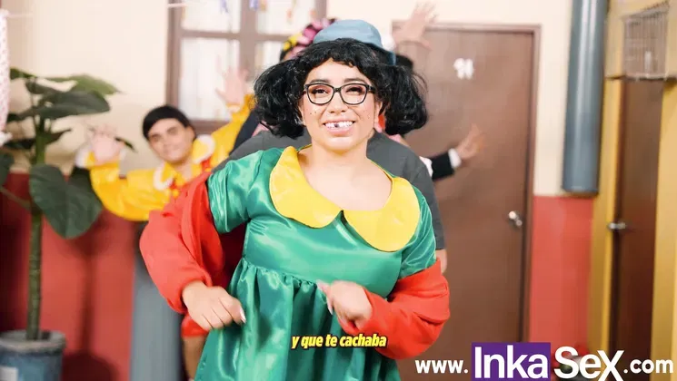 El Chibolo +18 - Don Panzón collects his rent by eating Cholondrina's ham sandwich - CAP 2