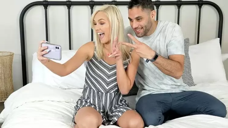 Winter Bell Convincing My Princess Step Sister To Fuck