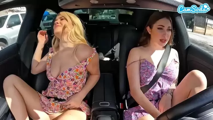 Horny Teens Play with their Pussies in Public