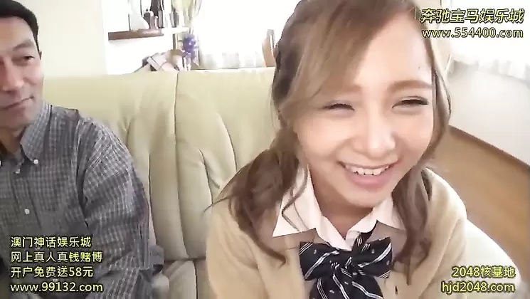 BLK-360 【DMM Limited】 Though it's stupid, it's a foolish sperm drinking Elli-chan with raw 3 pictures