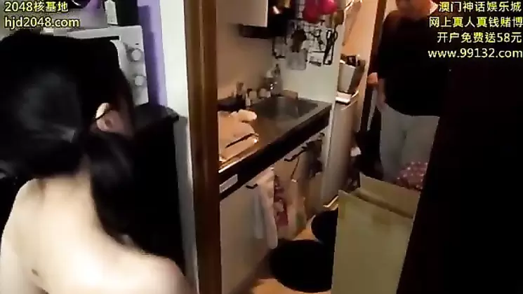 SDMU - 795 No rubber! Poverty girl hungry Pecoma ○ re replaced Chi ○ Po! Semen full of uterus panpan! Amateur daughter 3 person and ALL raw skein genuine cum shot SEX total shoot 11 shots